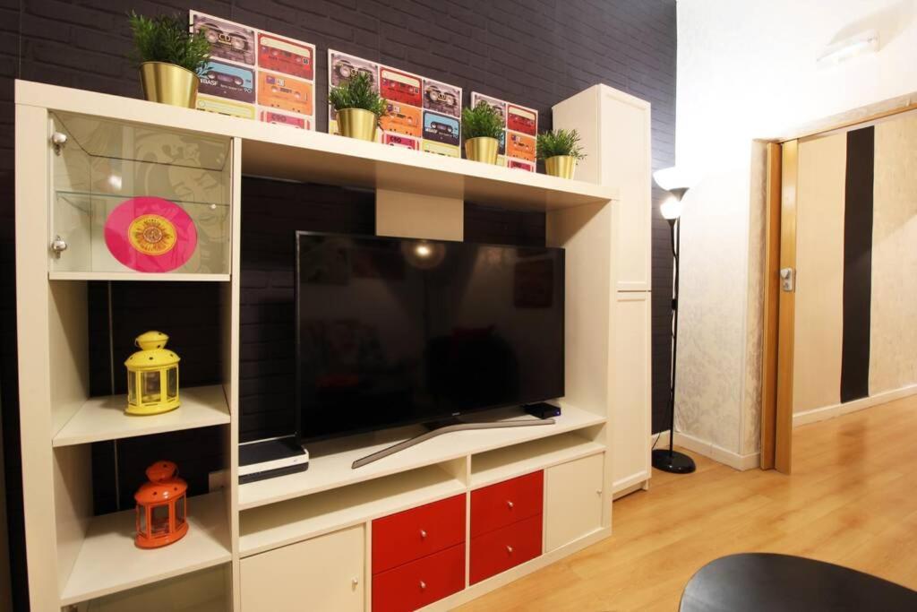 Centrico Apartamento Estilo Pop-Art By Batuecas Madrid Exterior foto