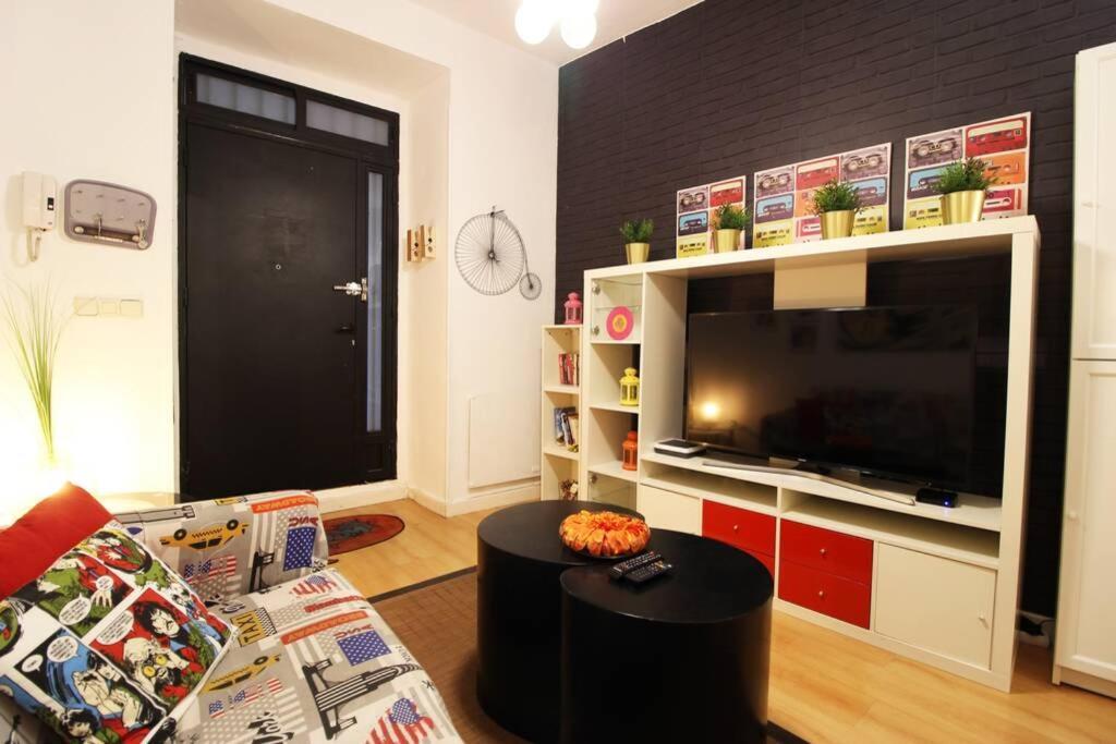 Centrico Apartamento Estilo Pop-Art By Batuecas Madrid Exterior foto