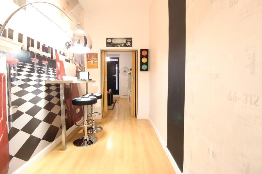 Centrico Apartamento Estilo Pop-Art By Batuecas Madrid Exterior foto